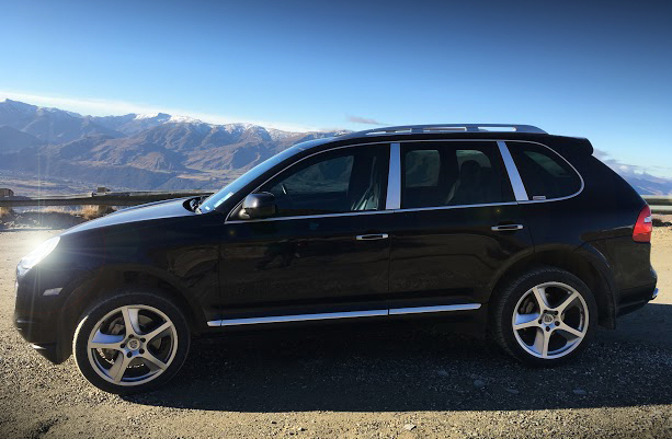 luxury hire car queenstown