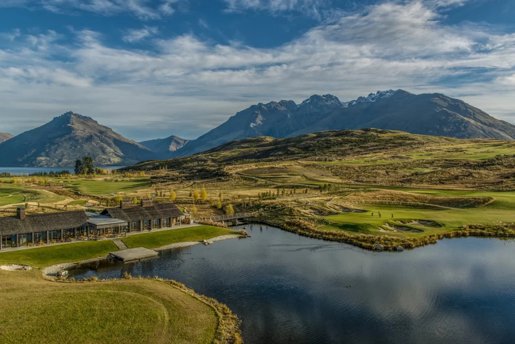 Jack's Point Golf Transfers - Queenstown Private Transport