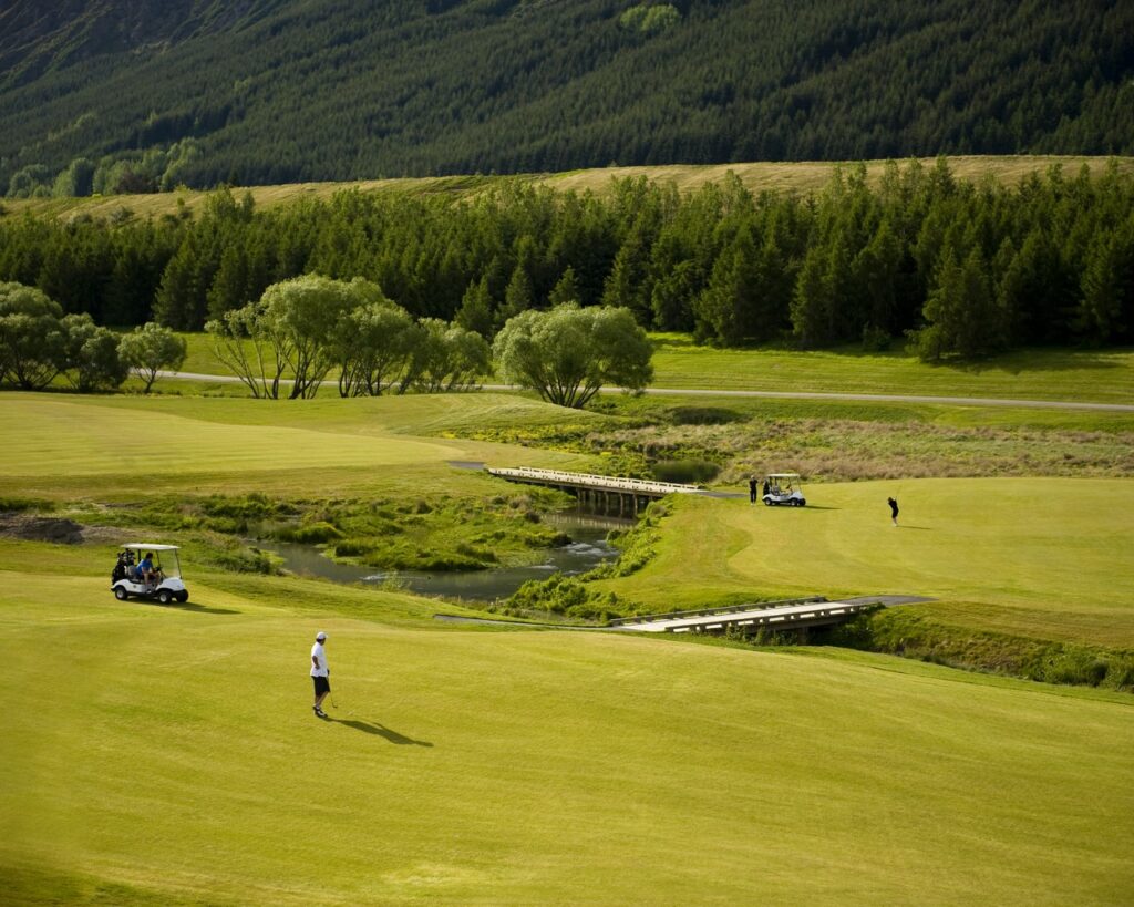 Millbrook Golf Transfers - Golf Transport Queenstown