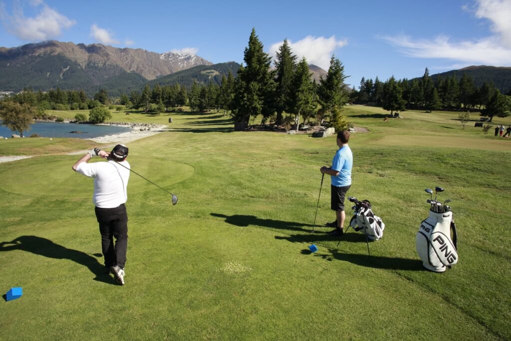 Arrowtown Golf Club Transfers - Golf Transport Queenstown