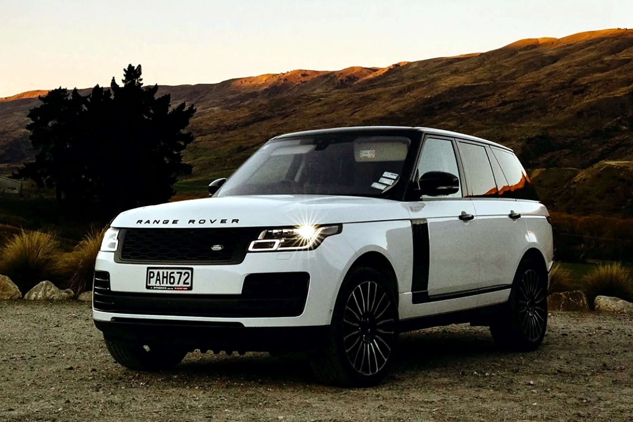 luxury SUV hire Queenstown