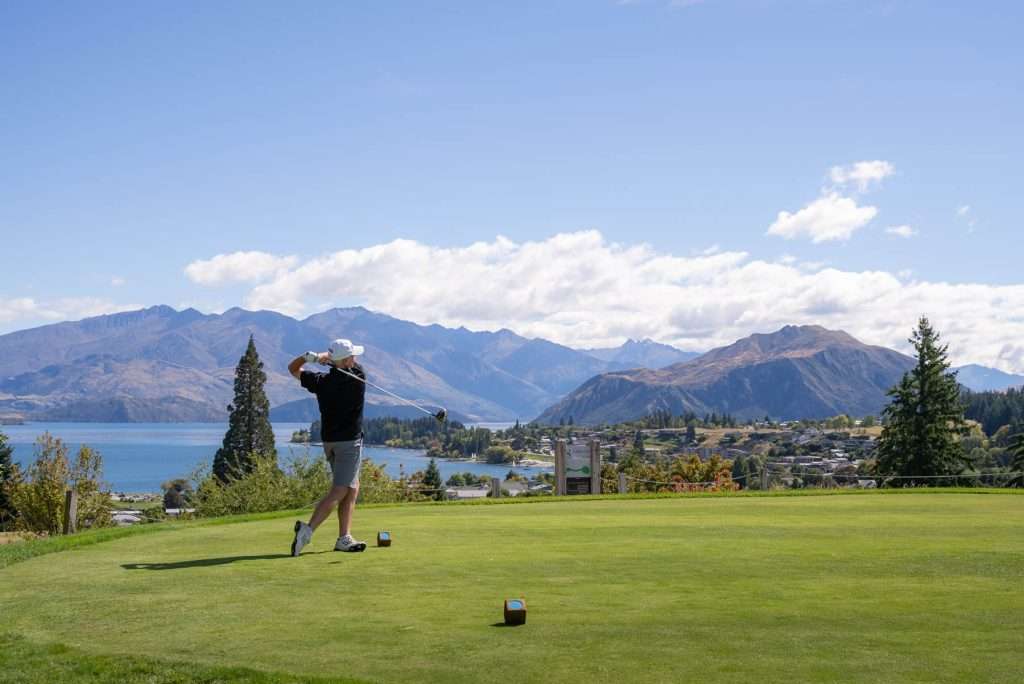 Wanaka Golf Club Transfers - Golf Transport Queenstown